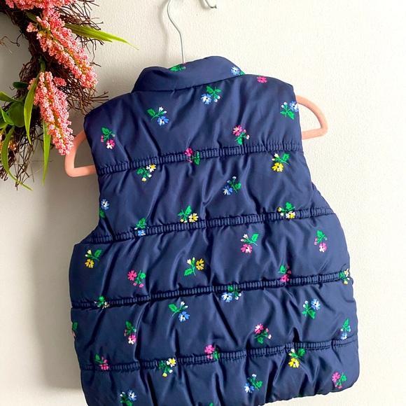 *SALE* Puffy vest (toddler) - Picture 3 of 3